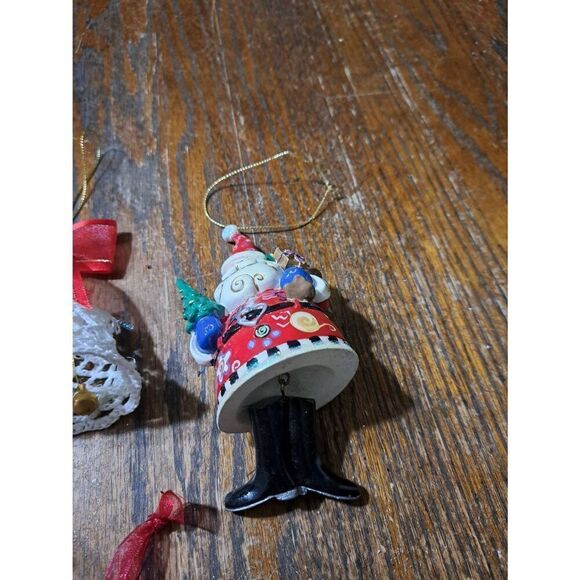 Lot 3 Christmas Holiday Tree Ornaments Crochet Bells Santa Claus - Picture 4 of 6